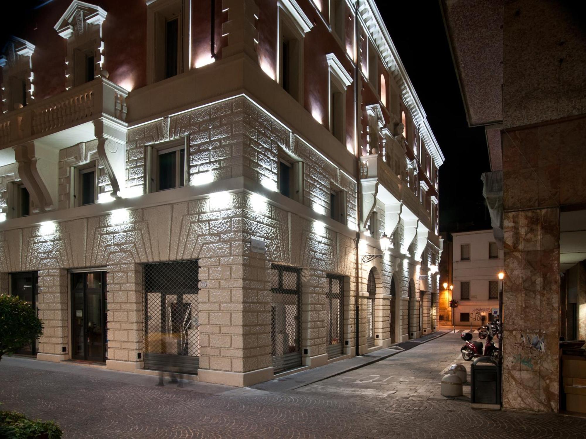 Le Camp Suite & Spa Padua Exterior foto
